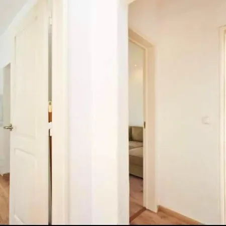 House With One Bedroom In With Wonderful Mountain View Enclosed Garden And Wifi 3 Km From The Beach *